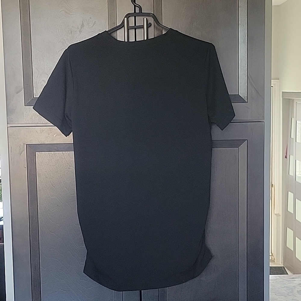 NWOT - A Baby is Brewing Ruched Maternity Tshirt - Picture 4 of 5